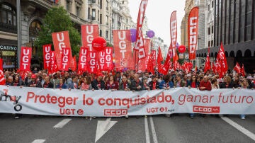 Manifestaci&oacute;n del Primero de Mayo en Madrid bajo el lema &quot;Proteger lo conquistado, ganar futuro&quot;