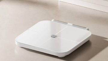Xiaomi presenta una báscula inteligente que te hace un estudio corporal completo a precio de derribo