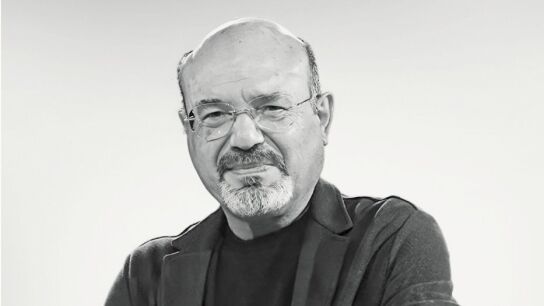 Somos cada vez m&aacute;s tontos y este autor tiene una explicaci&oacute;n cient&iacute;fica: la estupidez salvar&aacute; a la especie