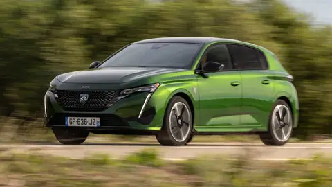 Peugeot vs Opel Peugeot vs Opel