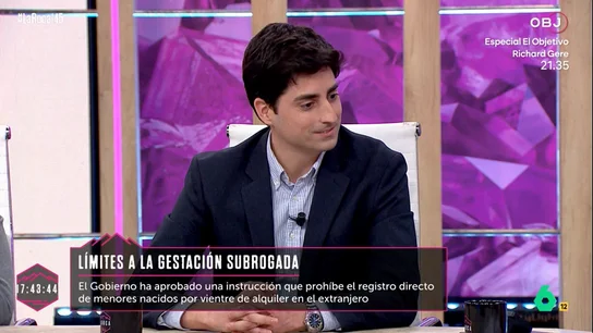 Un padre por gestación subrogada carga contra el Gobierno: "Lo que ha hecho es vulnerar los derechos del niño" Un padre por gestación subrogada carga contra el Gobierno: "Lo que ha hecho es vulnerar los derechos del niño"