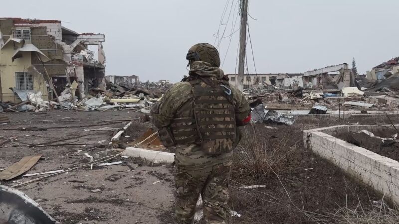Foto de archivo de un soldado ruso en la región de Kursk.