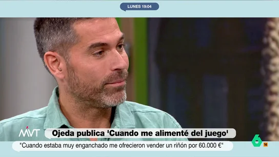 Pablo Ojeda y su proceso de adicción al juego: "Me quise quitar la vida. Apunté en una libreta los puentes donde podía dormir" Pablo Ojeda se abre con Cristina Pardo e Iñaki López sobre su adicción al juego, de la que tras 10 años rehabilitado, habla en su libro 'Cuando me alimenté del juego'. En este vídeo, se sincera sobre sus momentos más duros.