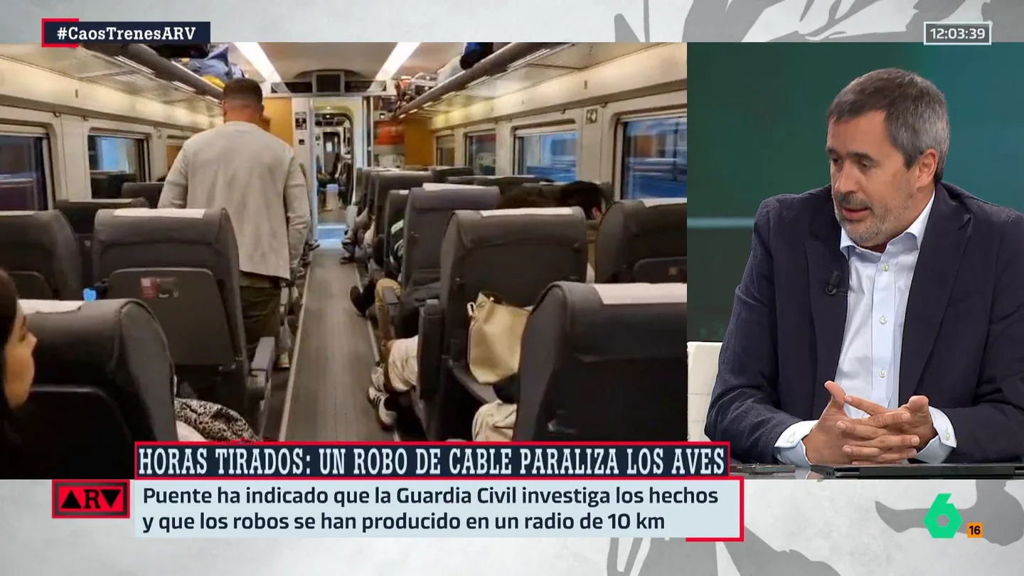 Carlos Cue, sobre el retraso de trenes AVE por robo: "Reclamos que la infraestructura sea perfecta pero que los precios sean lo que son" Carlos Cue, sobre el retraso de trenes AVE por robo: "Reclamos que la infraestructura sea perfecta pero que los precios sean lo que son"