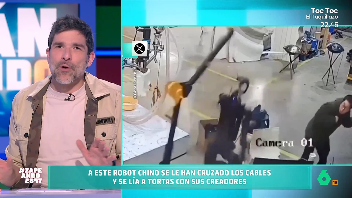 Nacho García, decepcionado con la rebelión de las maquinas: "Este robot te mata un poco en modo coreografía de Locomía" Nacho García, decepcionado con la rebelión de las maquinas: "Este robot te mata un poco en modo coreografía de Locomía"