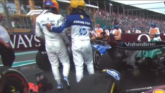Carlos Sainz y Lewis Hamilton Carlos Sainz y Lewis Hamilton