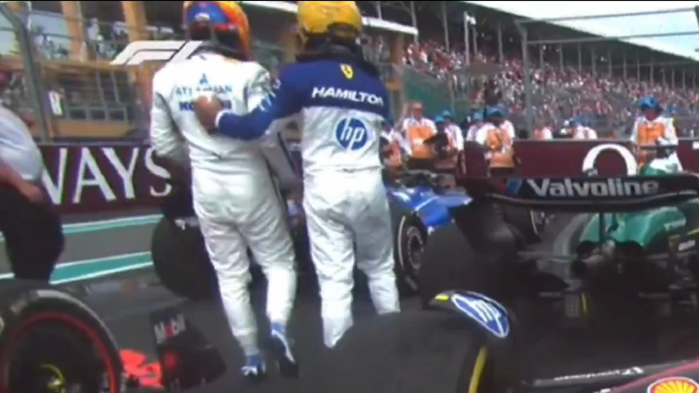 Carlos Sainz y Lewis Hamilton Carlos Sainz y Lewis Hamilton