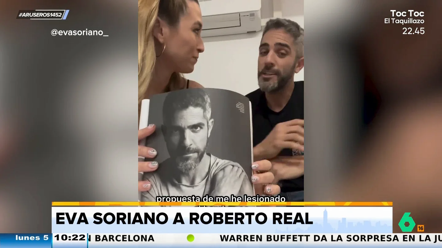 El irónico repaso de Eva Soriano a Roberto Leal tras ver su reportaje en 'Men's Health': "Menos mal que no tienes Tinder" El irónico repaso de Eva Soriano a Roberto Leal tras ver su reportaje en 'Men's Health': "Menos mal que no tienes Tinder"