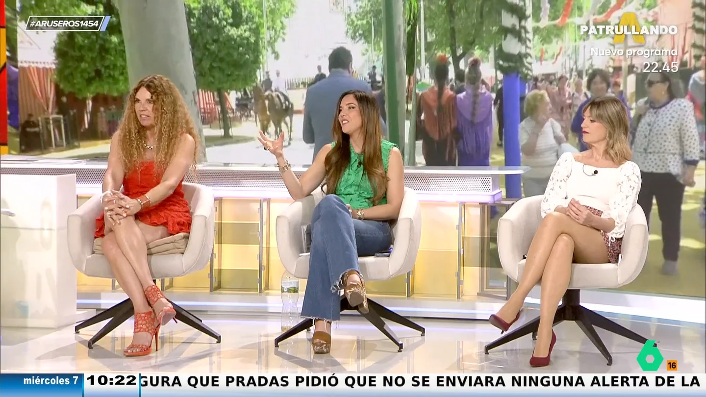 Angie Cárdenas, contra Violeta Mangriñán por criticar la Feria de Sevilla: "Es terrible que tengan que aguantar personajes así" Angie Cárdenas, contra Violeta Mangriñán por criticar la Feria de Sevilla: "Es terrible que tengan que aguantar personajes así"