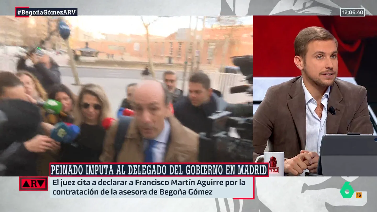 Pepe Luis Vázquez, sobre la imputación al delegado del Gobierno: "Tengo la tesis de que lo han imputado a él porque no pueden imputar a Félix Bolaños" Pepe Luis Vázquez, sobre la imputación al delegado del Gobierno: "Tengo la tesis de que lo han imputado a él porque no pueden imputar a Félix Bolaños"