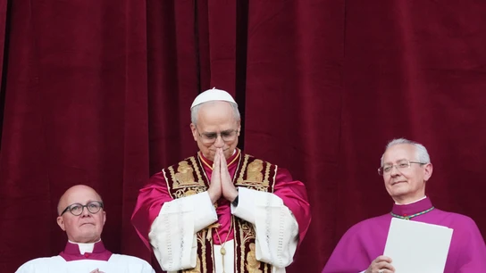 Robert Prevost se convierte en el papa León XIV. Robert Prevost se convierte en el papa León XIV.