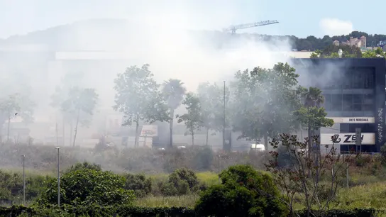 Imagen de la nube tóxica que se ha formado por el incendio Imagen de la nube tóxica que se ha formado por el incendio