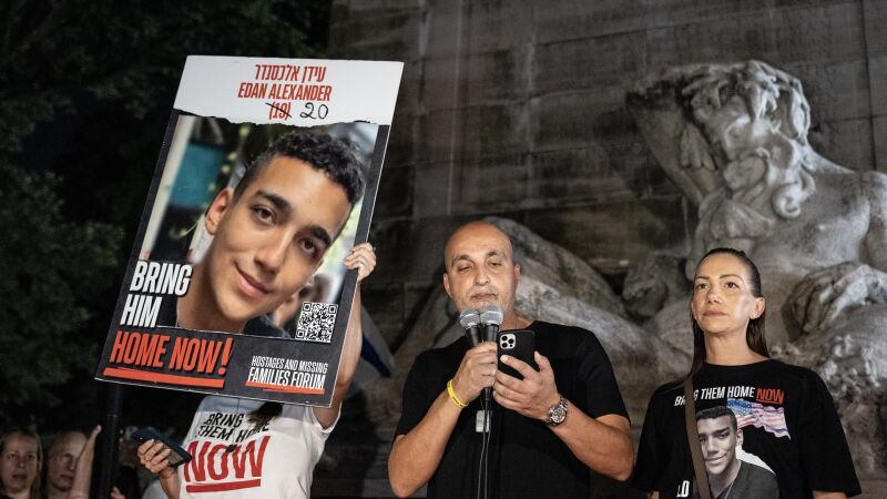 Una concentracion por el militar israelí-estadounidense Edan Alexander 