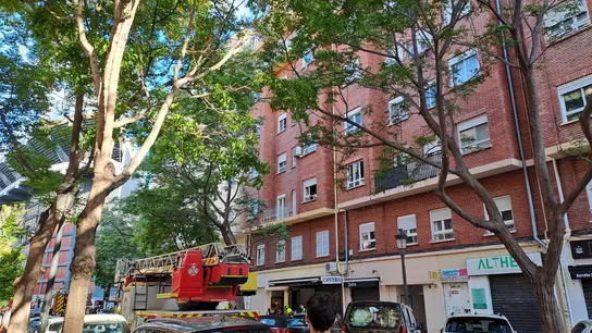 El bloque de viviendas incendiado en la calle Artes Gráficas de Valencia El bloque de viviendas incendiado en la calle Artes Gráficas de Valencia