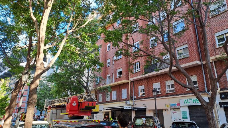 El bloque de viviendas incendiado en la calle Artes Gráficas de Valencia