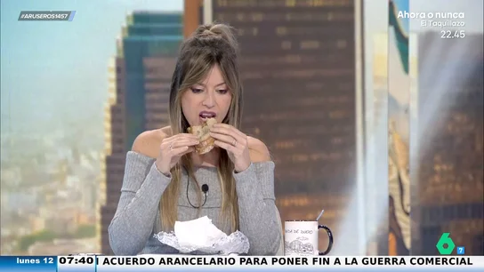 Alfonso Arús, sobre que "desayunar antes de las 8 y cenar antes de las 20 horas es un seguro de vida": "Lo tenemos ganado" Alfonso Arús, sobre que "desayunar antes de las 8 y cenar antes de las 20 horas es un seguro de vida": "Lo tenemos ganado"