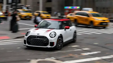 MINI John Cooper Works MINI John Cooper Works