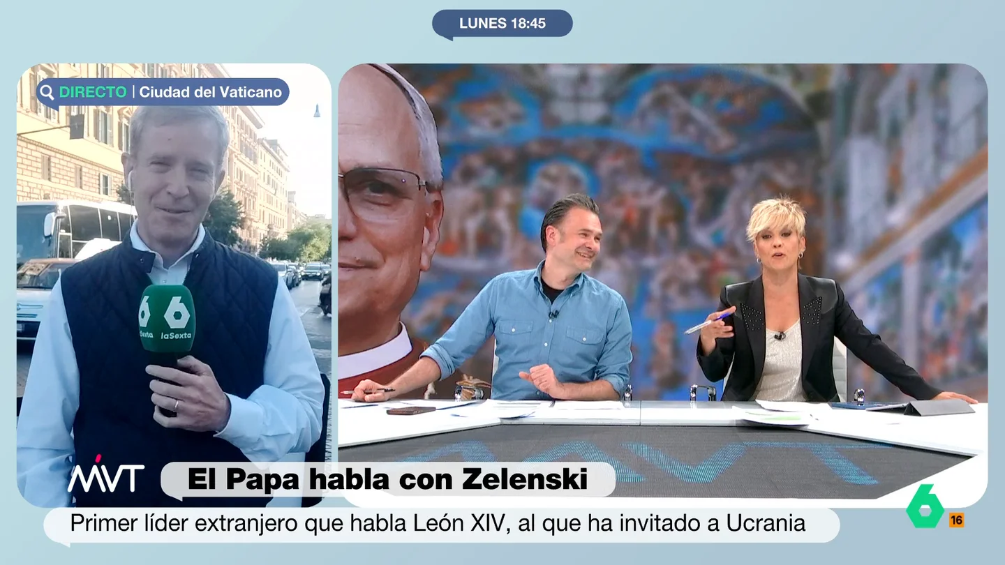 La petición de Cristina Pardo a Javier Martínez-Brocal: "A ver si montas un sarao por ahí por Roma y vuelvo a verte" Cristina no es la única que hace una petición al corresponsal ya que su compañero, Iñaki López, añade a su comentario: "Y, sobre todo, invéntate una excusa para que amplíen el presupuesto y podamos ir todos".