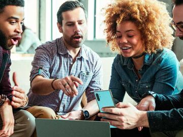 C&oacute;mo agrandar las carpetas en One&nbsp;UI&nbsp;7