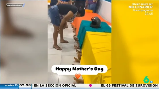 ¿Serías capaz de reconocer a tu hijo solo por los pies? El divertido juego viral de este cole ¿Serías capaz de reconocer a tu hijo solo por los pies? El divertido juego viral de este cole