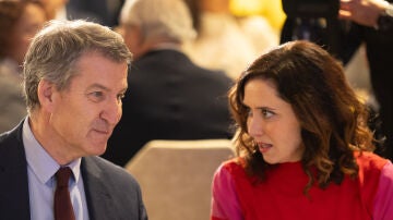 El presidente del Partido Popular, Alberto N&uacute;&ntilde;ez Feij&oacute;o y la presidenta de la Comunidad de Madrid, Isabel D&iacute;az Ayuso, en una imagen de archivo