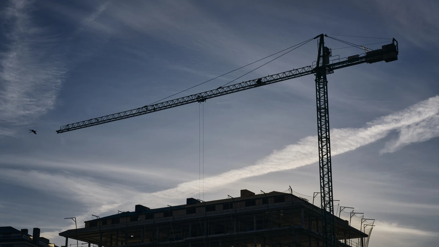 Imagen de archivo de la construcción de una vivienda en Galicia. Imagen de archivo de la construcción de una vivienda en Galicia.