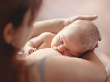 Detectan nanopart&iacute;culas de metales y s&iacute;lice en la leche materna humana