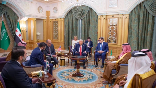 Donald Trump se reúne con el presidente sirio Al Sharaa Donald Trump se reúne con el presidente sirio Al Sharaa
