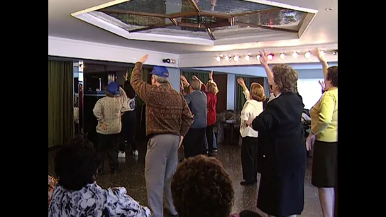 "Necesitaba instrucciones para bailarlo, porque la gente es idiota": así nació la coreografía para Eurovisión del 'Chiki chiki' "Necesitaba instrucciones para bailarlo, porque la gente es idiota": así nació la coreografía para Eurovisión del 'Chiki chiki'