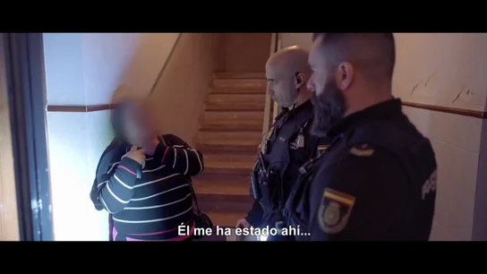 "Uf, tiene que ir al hospital": así reacciona un policía al ver a una mujer tras intentar violarla y asfixiarla su novio "Uf, tiene que ir al hospital": así reacciona un policía al ver a una mujer tras intentar violarla y asfixiarla su novio