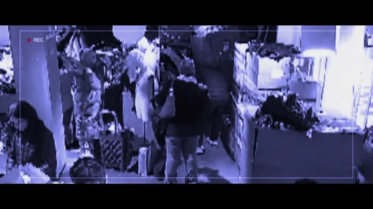 "Me robaron en 30 segundos": una mujer, tras detener la Policía en Cuatro Caminos a dos sospechosos "Me robaron en 30 segundos": una mujer, tras detener la Policía en Cuatro Caminos a dos sospechosos
