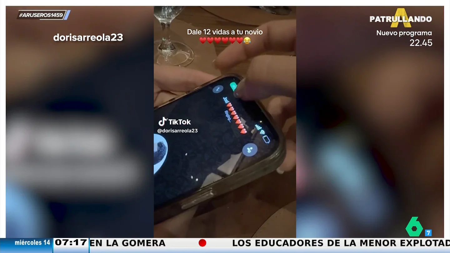Le da 12 'vidas' a su novio como en los videojuegos y cada vez que se enfada, resta una: "Cuando le queden 0 vidas, se fue de mi vida" Le da 12 'vidas' a su novio como en los videojuegos y cada vez que se enfada, resta una: "Cuando le queden 0 vidas, se fue de mi vida"