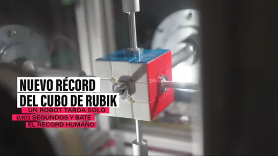 Imposible de ver a simple vista: un robot resuelve el cubo de Rubik en 0,103 segundos y consigue un nuevo récord Imposible de ver a simple vista: un robot resuelve el cubo de Rubik en 0,103 segundos y consigue un nuevo récord