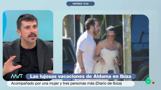 Ramón Espinar, sobre Aldama en Ibiza: "Después de toda la basura que soltó este impresentable ahora está 'chill'" El comisionista ha disfrutado de unos días de relax en la isla balear. Aldama se ha alojado en un chalet cuyo alquiler diario podría ascender a los 4.000 euros.
