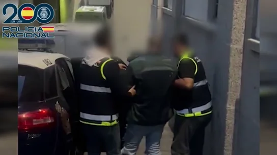 La Policía Nacional detiene en Madrid a un fugitivo que lideró una red de tráfico de drogas. La Policía Nacional detiene en Madrid a un fugitivo que lideró una red de tráfico de drogas.