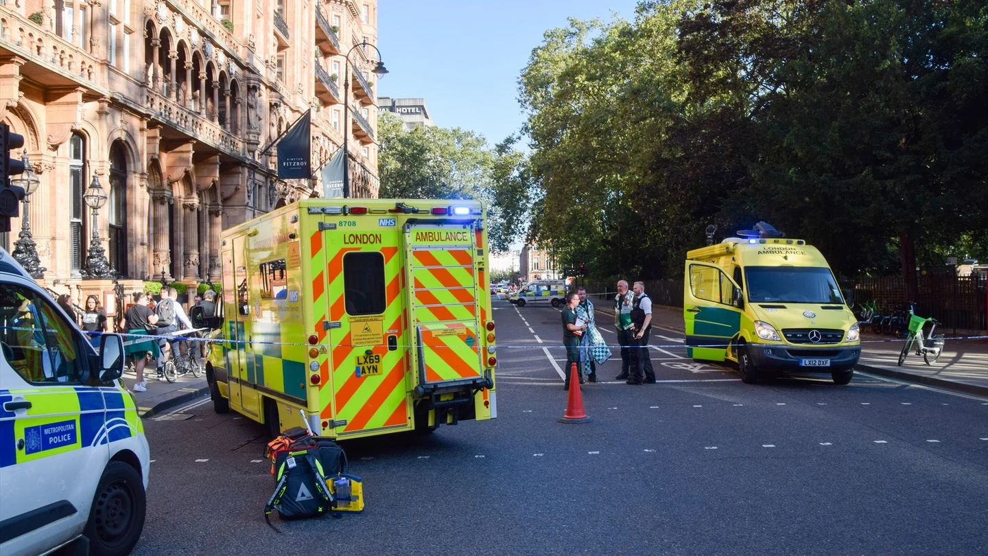 Ambulancias, en Londres Ambulancias, en Londres