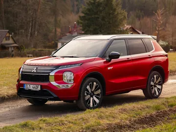 Mitsubishi Outlader PHEV Mitsubishi Outlader PHEV