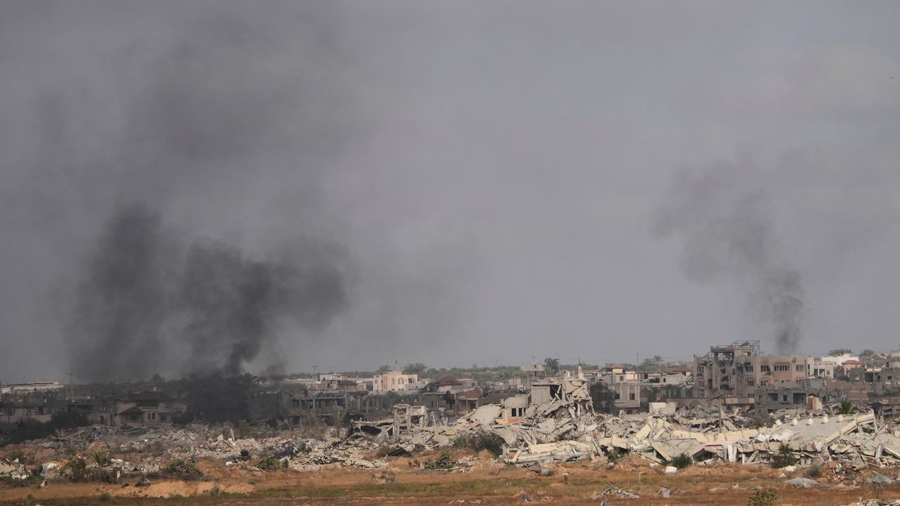 Guerra de Israel y Hamás en Gaza, en directo | Israel anuncia un "ataque sin precedentes" en Jan Yunis y advierte de que tomará el control de toda la Franja