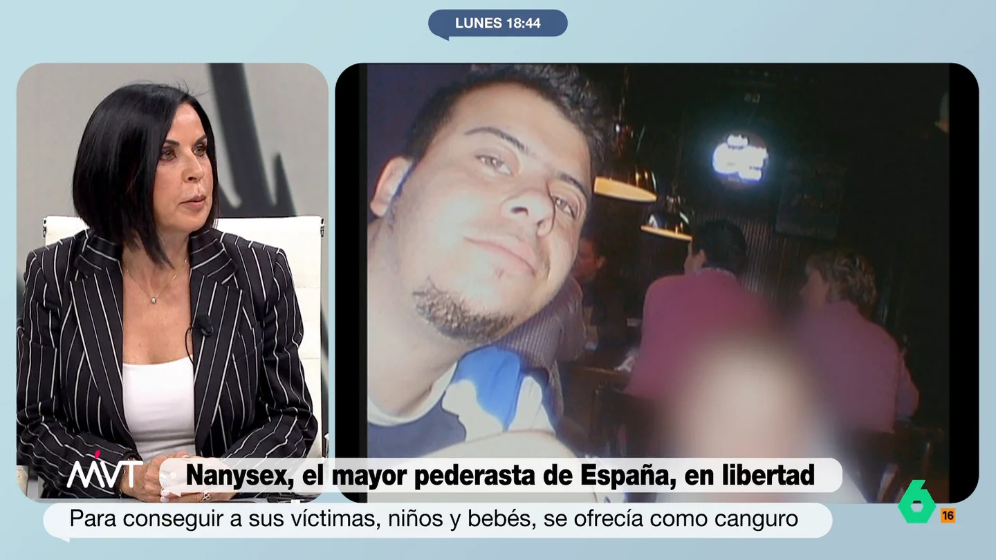 Bea de Vicente advierte sobre la puesta en libertad de 'Nanysex', el mayor pederasta de España Beatriz de Vicente analiza en este vídeo la puesta en libertad de Álvaro Iglesias 'Nanysex', "el mayor productor de pornografía infantil que ha tenido nuestra historia criminal" y cuyas "posibilidades de reincidencia son altísimas".