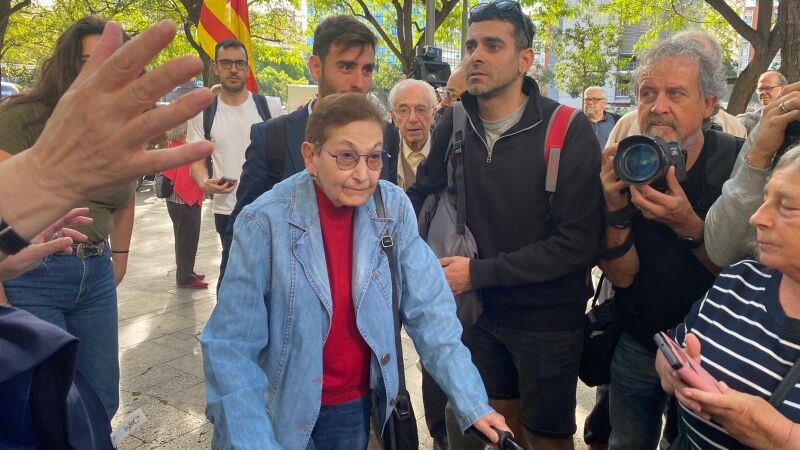 La activista Blanca Serra, a su llegada a la Fiscalía.