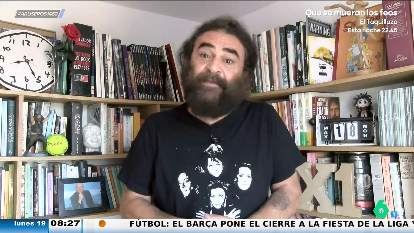El análisis de El Sevilla después del batacazo de Melody en Eurovisión: "Tenía que haber ido con la de los gorilas" El análisis de El Sevilla después del batacazo de Melody en Eurovisión: "Tenía que haber ido con la de los gorilas"