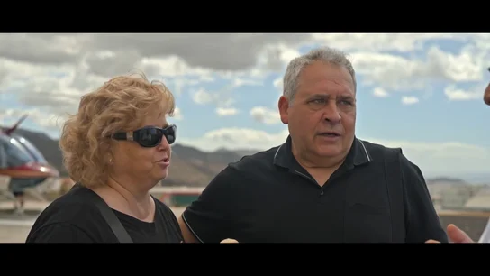 "Cuando nos ofrecen algo se dirigen a nosotros en inglés": habla uno de los pocos turistas españoles de Tenerife "Cuando nos ofrecen algo se dirigen a nosotros en inglés": habla uno de los pocos turistas españoles de Tenerife