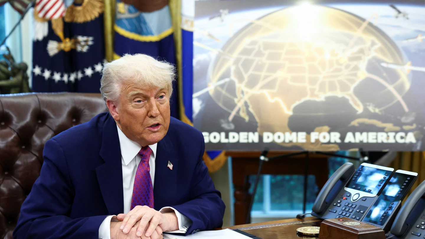 Donald Trump anuncia el escudo de defensa antimisiles 'Golden Dome' Donald Trump anuncia el escudo de defensa antimisiles 'Golden Dome'
