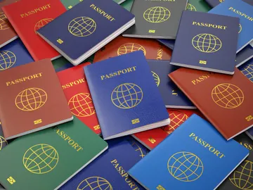 Muchos pasaportes Muchos pasaportes