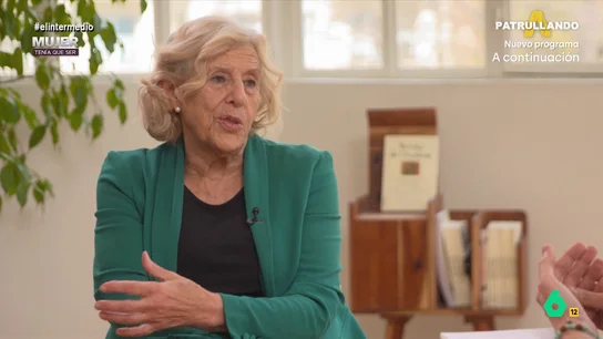 Manuela Carmena considera "inaceptable" recurrir a la denuncia "como un instrumento de la confrontación política" La exalcaldesa de Madrid reflexiona en su nuevo libro, 'Imaginar la vida', sobre su extensa trayectoria profesional que siempre ha estado ligada a la defensa de lo público.