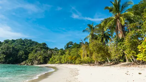 Playa de Manuel Antonio, en Costa Rica Playa de Manuel Antonio, en Costa Rica