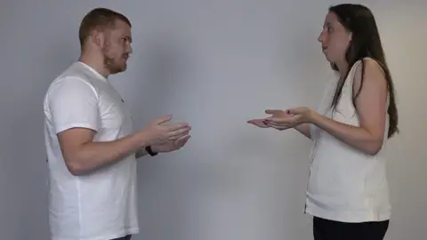 La sorprendente razón por la que los hombres olvidan antes que las mujeres La sorprendente razón por la que los hombres olvidan antes que las mujeres