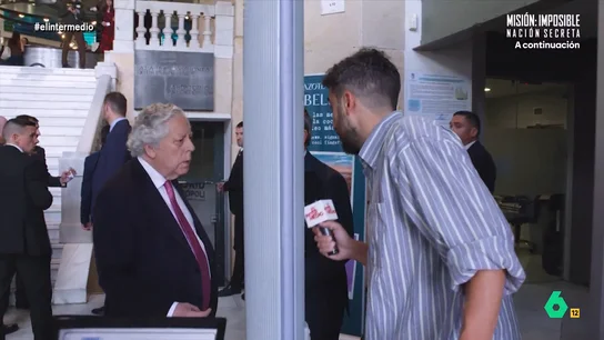 Miguel Ángel Aguilar intenta colar a Isma Juárez en un acto con los reyes: "Hablamos con quien haga falta" Isma Juárez aprovecha los Premios de la Asociación de la Prensa de Madrid para codearse con ilustres profesionales y, de paso, conseguir algún consejo para acercarse a Felipe VI y Letizia o, directamente, colarse en el evento.