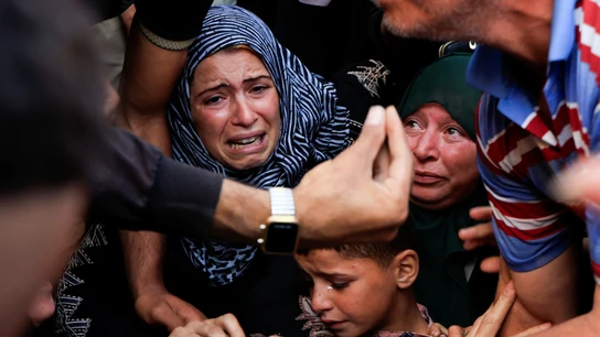 Dolor entre los palestinos por los ataques israelíes Dolor entre los palestinos por los ataques israelíes