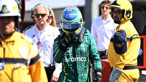 Fernando Alonso, abatido tras abandonar en Mónaco Fernando Alonso, abatido tras abandonar en Mónaco